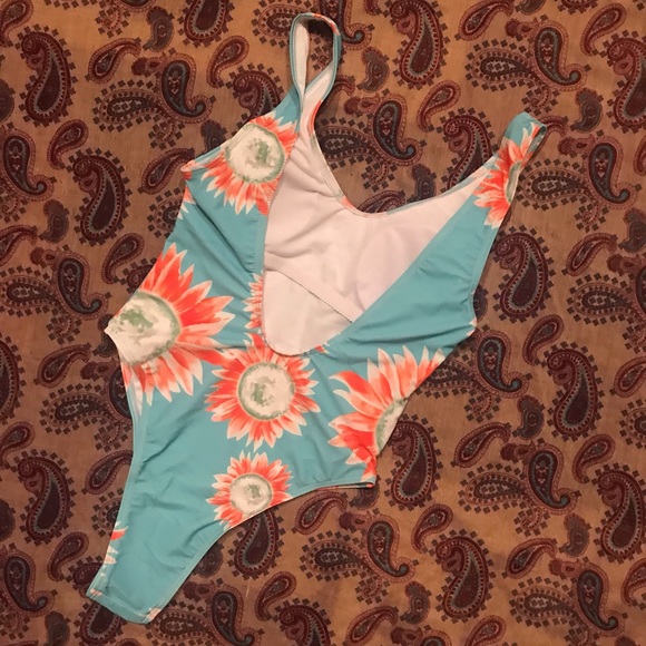 BLUE SUNFLOWER PRINT ONE-PIECE SWIMSUIT - Picture 4 of 6